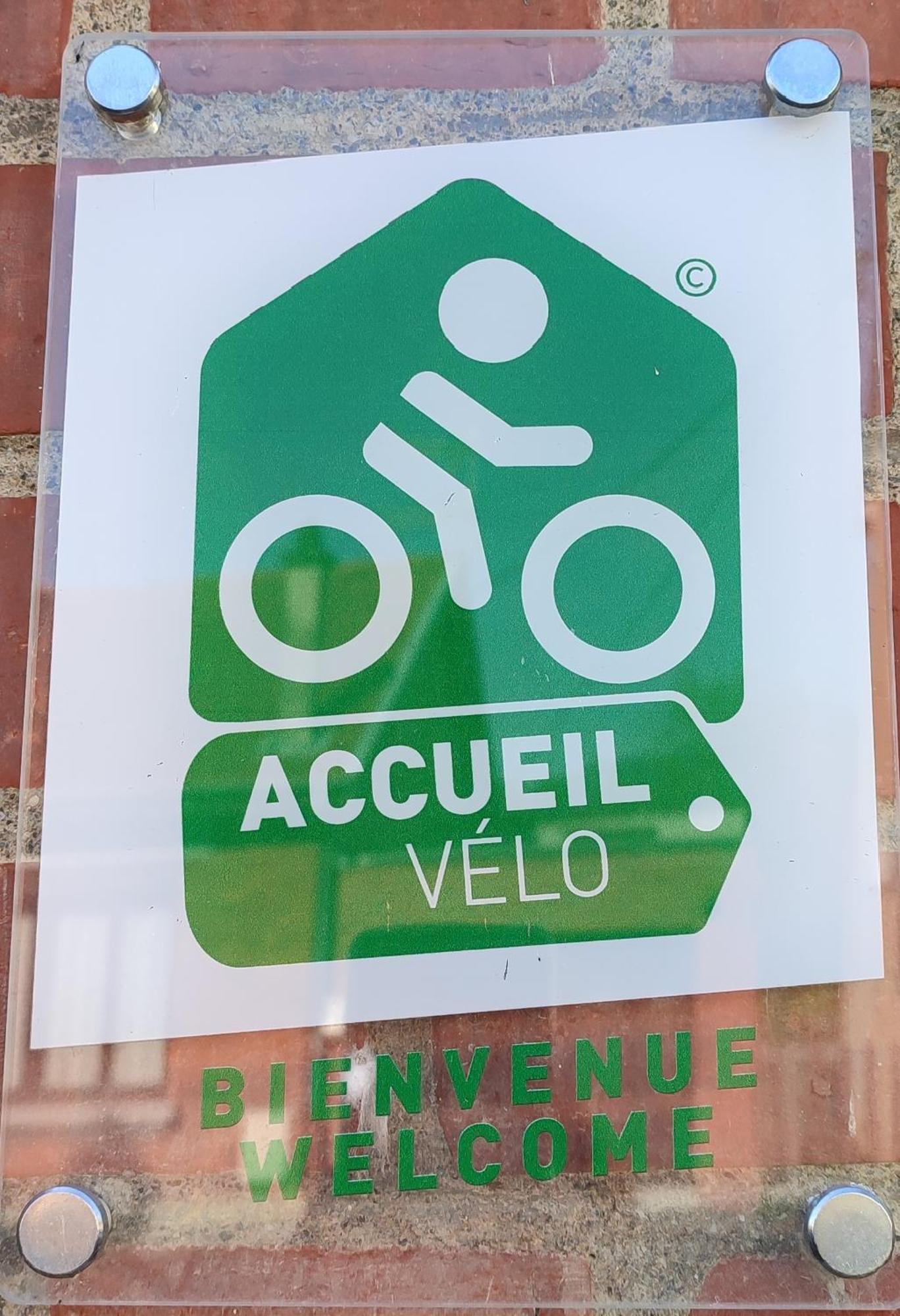 Entre Meuse Et Foret Revin  Ngoại thất bức ảnh